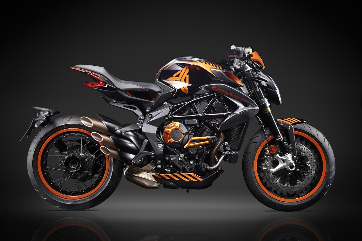Боевой раскрас воина: у MV Agusta Dragster 800 RR появилась новая спецверсия — 2