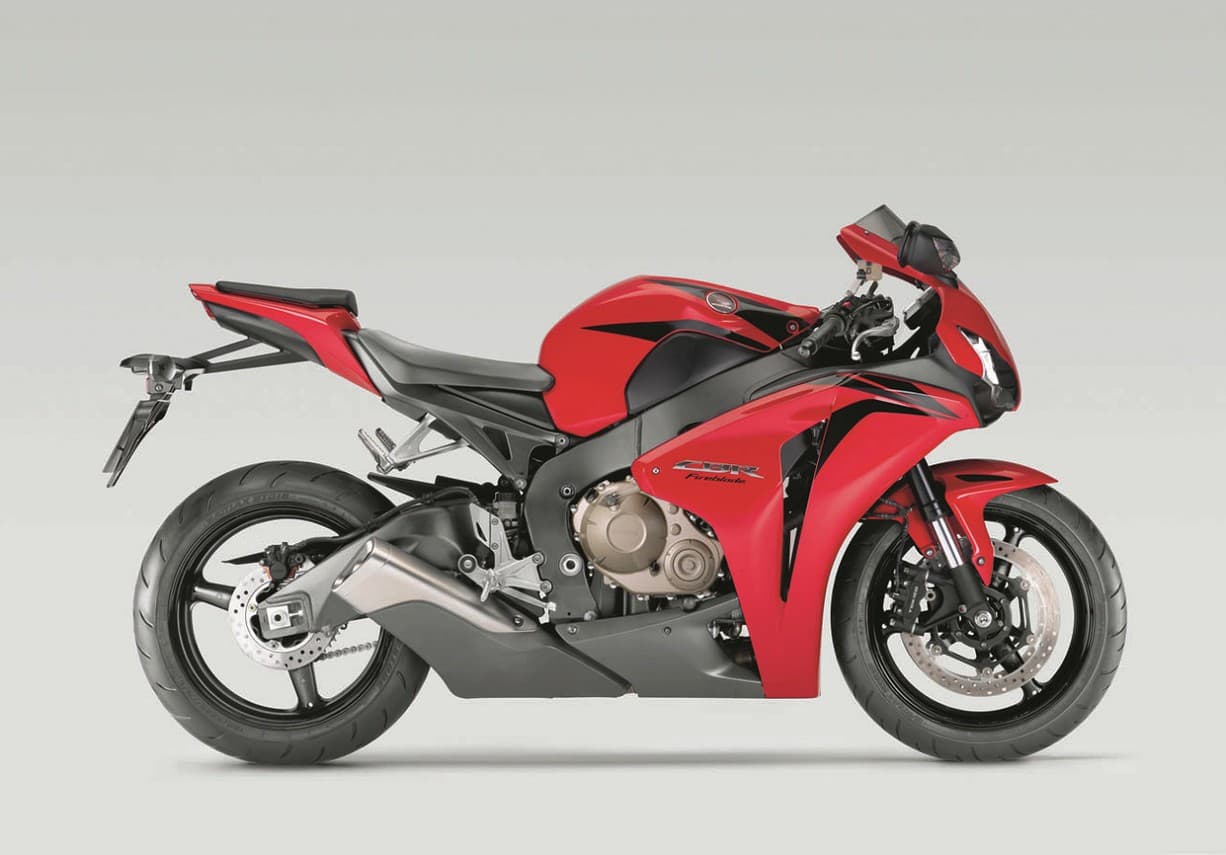 Огнём и мечом: история Honda Fireblade — 25