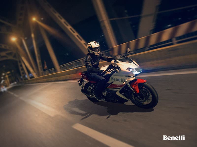 В Китае анонсировали новый Benelli 302R — 8