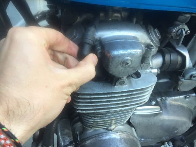 How to the Change the Spark Plugs on a Motorcycle — 18