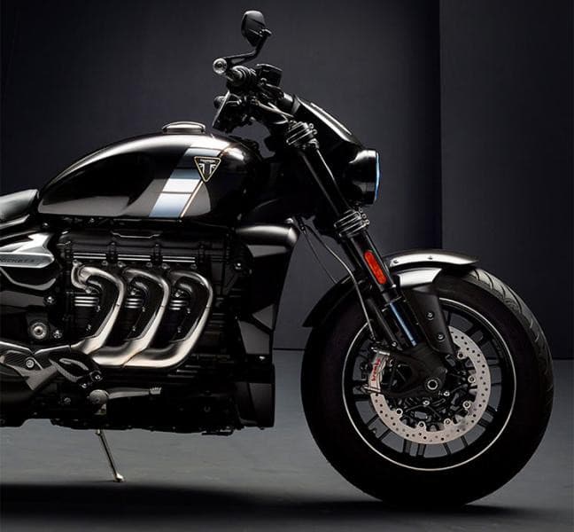 Triumph Rocket 3 — 8