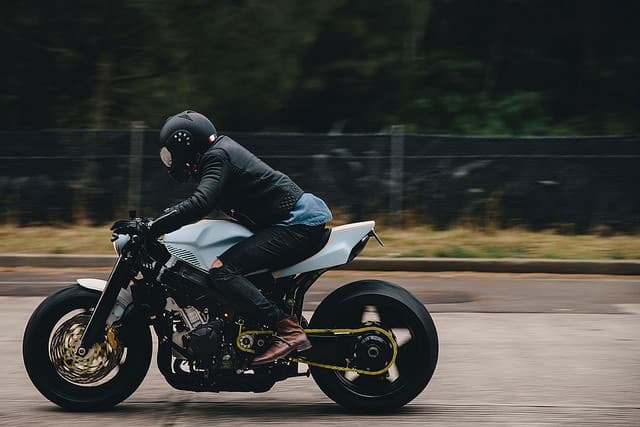 Кастом Honda CBR954RR — 9
