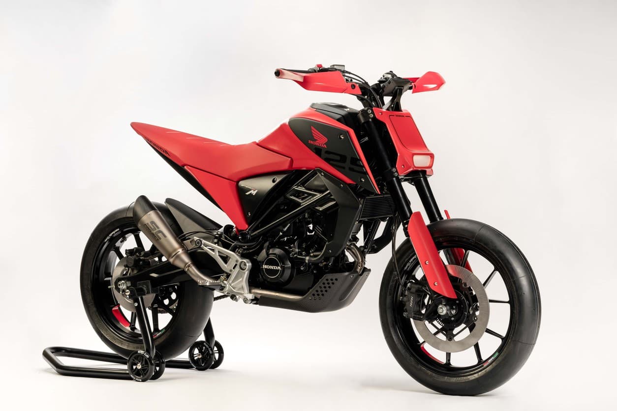 Микро-атака: Honda представила маленький турэндуро и супермото — 10