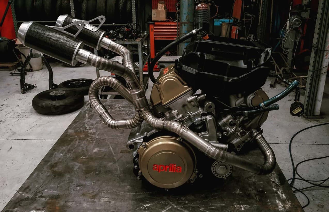 Итальянские страсти: супермото Aprilia превратился в кастомный спортбайк — 7