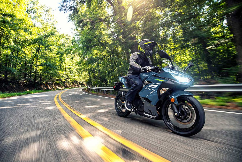 How to Choose the Safest Motorcycle in 2022