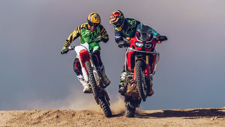 KTM 1190 Adventure R & 450SX-F vs. Honda Africa Twin & CRF450R