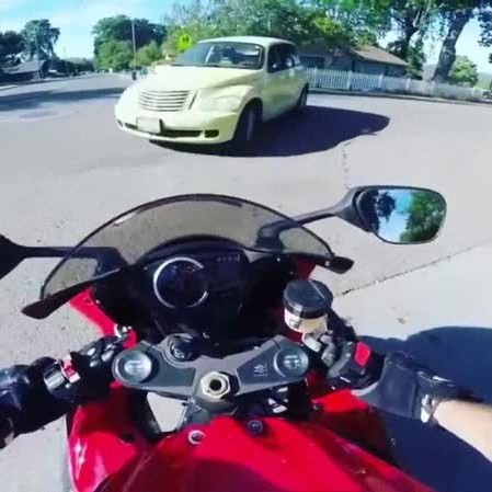 Что будет, если наехать на мотоциклиста?