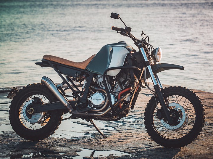 Жги, Маша: история удивительной Honda Africa Twin