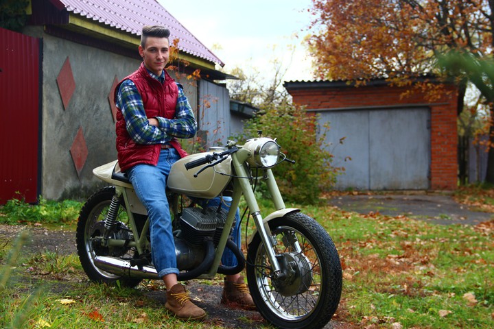 Cafe Racer из старого Ижа