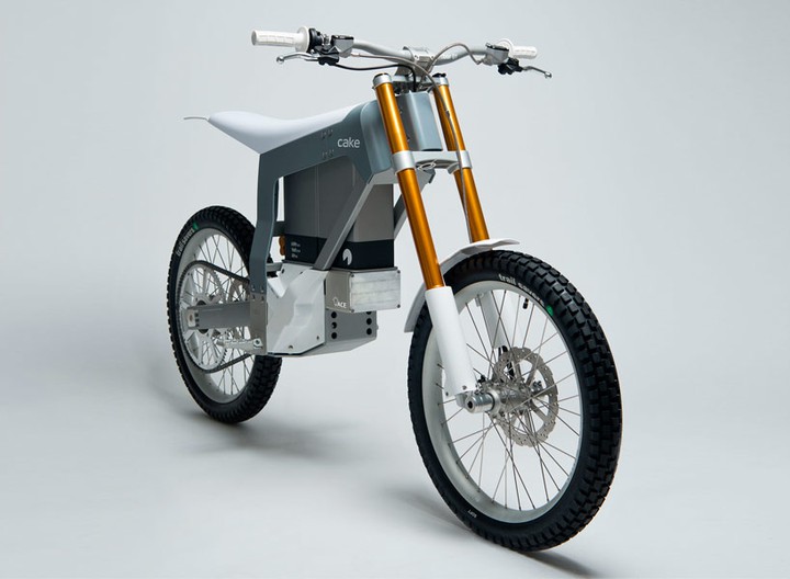 limited edition cake KALK motorcycle