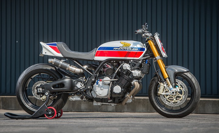 Турбомонстр: Honda CBX превратилась в свирепый дрэгстер