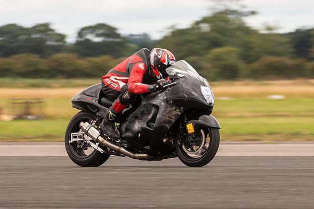 Шок: британцы построили 1000-сильную Suzuki Hayabusa!