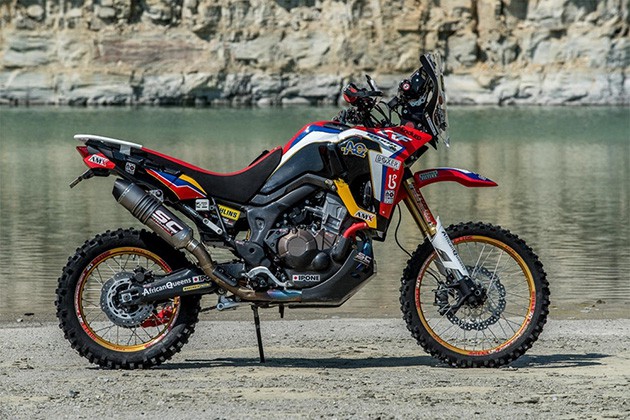 Honda Africa Twin: королева отправляется на войну