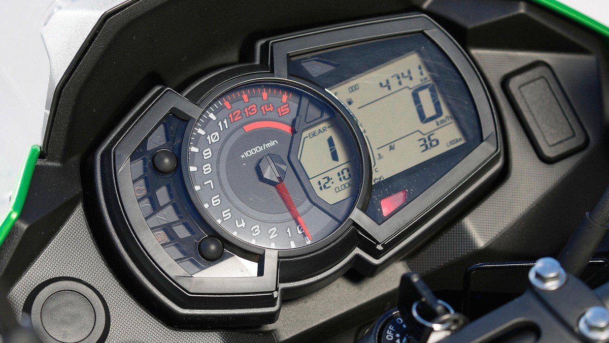 Тест BMW G310GS и Kawasaki Versys-X 300: Два по триста