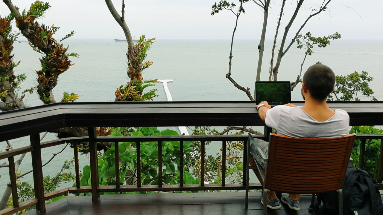 Артём Воронков бросил всё и стал путешественником