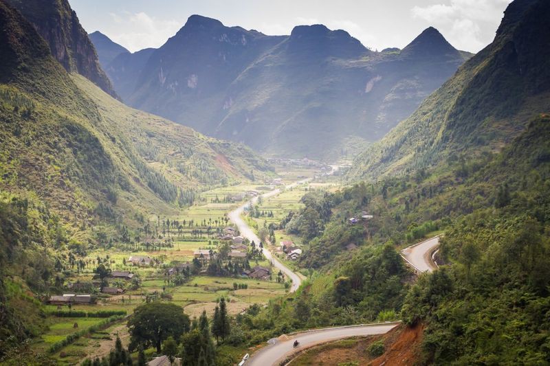 4 Incredible Motorcycle Routes in Southeast Asia