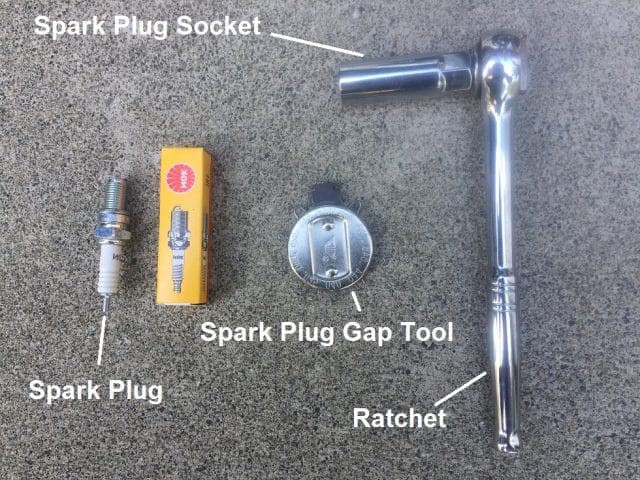 How to the Change the Spark Plugs on a Motorcycle