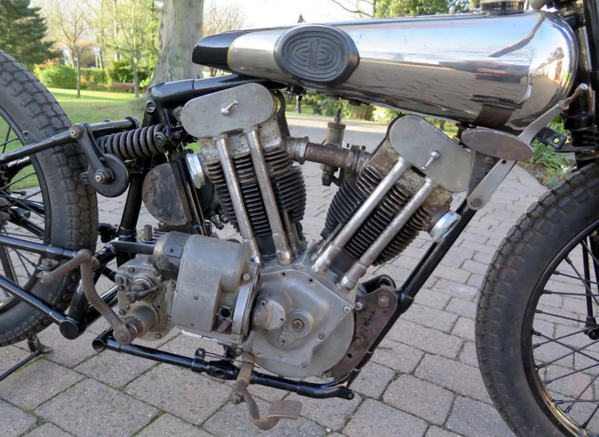 Аукцион H&H Classics: рекорды и шедевры