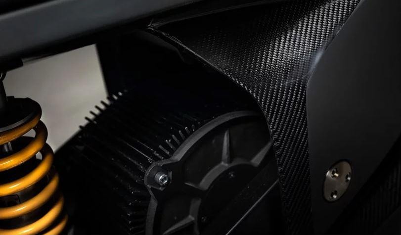 Карбоновая ярость: мотоцикл NXT Rage удивляет технологиями