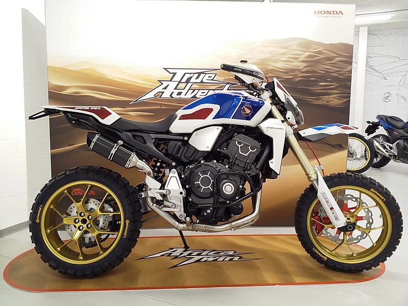 Honda Africa Four CRF1000R Brivemo или буйная швейцарская фантазия