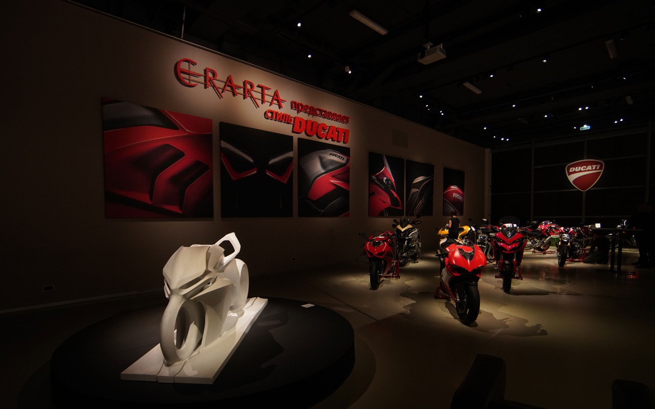 В Петербурге открылась первая в России выставка мотоциклов Ducati