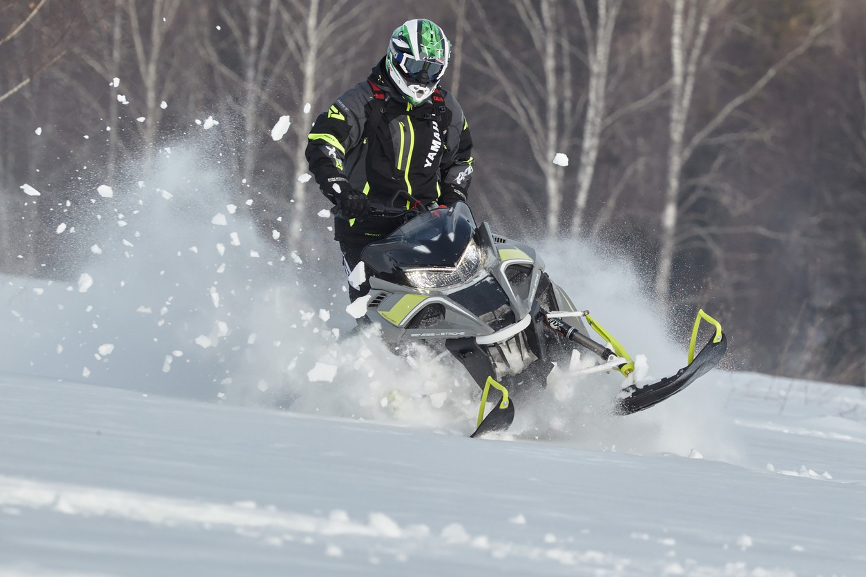 Тест Yamaha Sidewinder: А теперь - турбо!