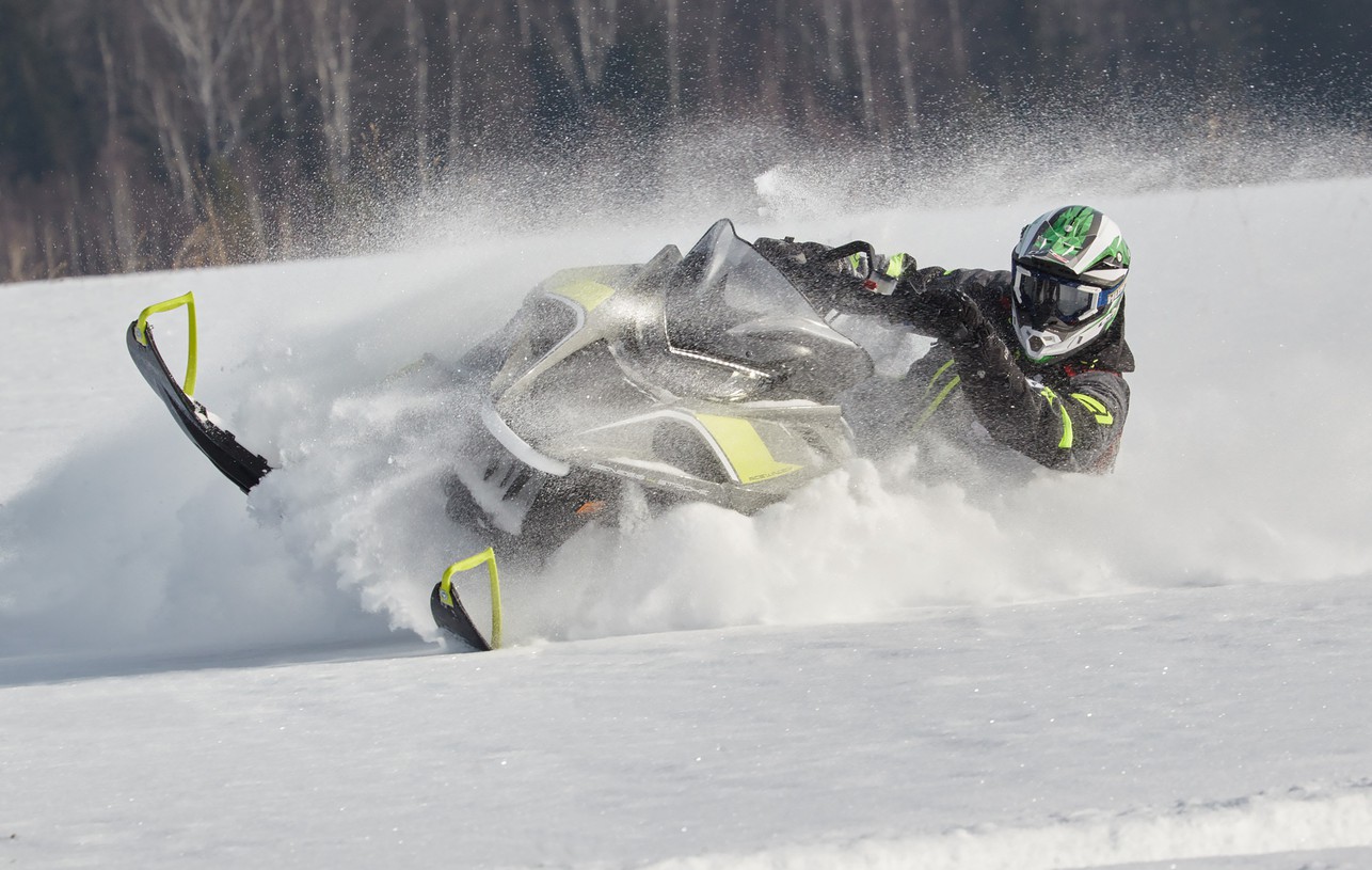 Тест Yamaha Sidewinder: А теперь - турбо!