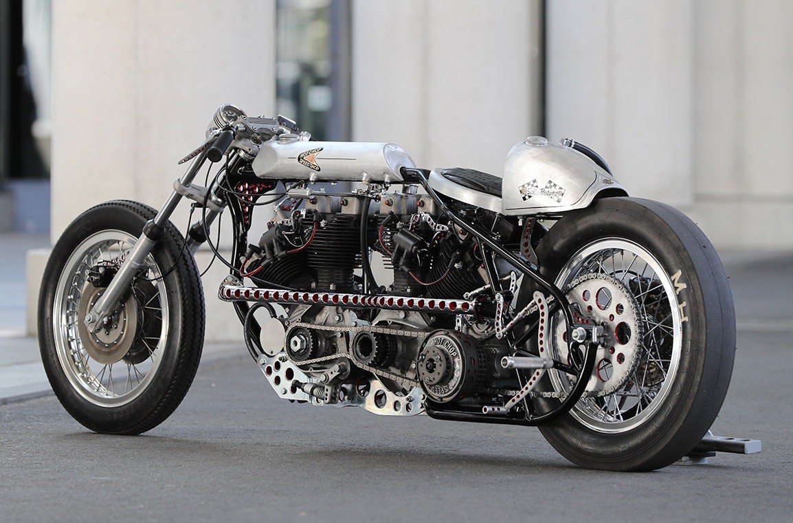 Дважды твин: двухмоторный Harley-Davidson из Японии