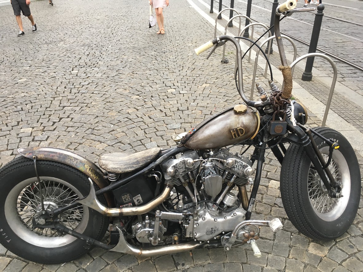 115 Harley Davidson - Praha.