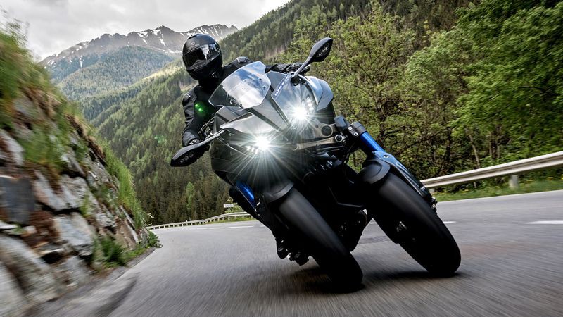 Yamaha's 3-wheel Niken is an exceptional motorcycle