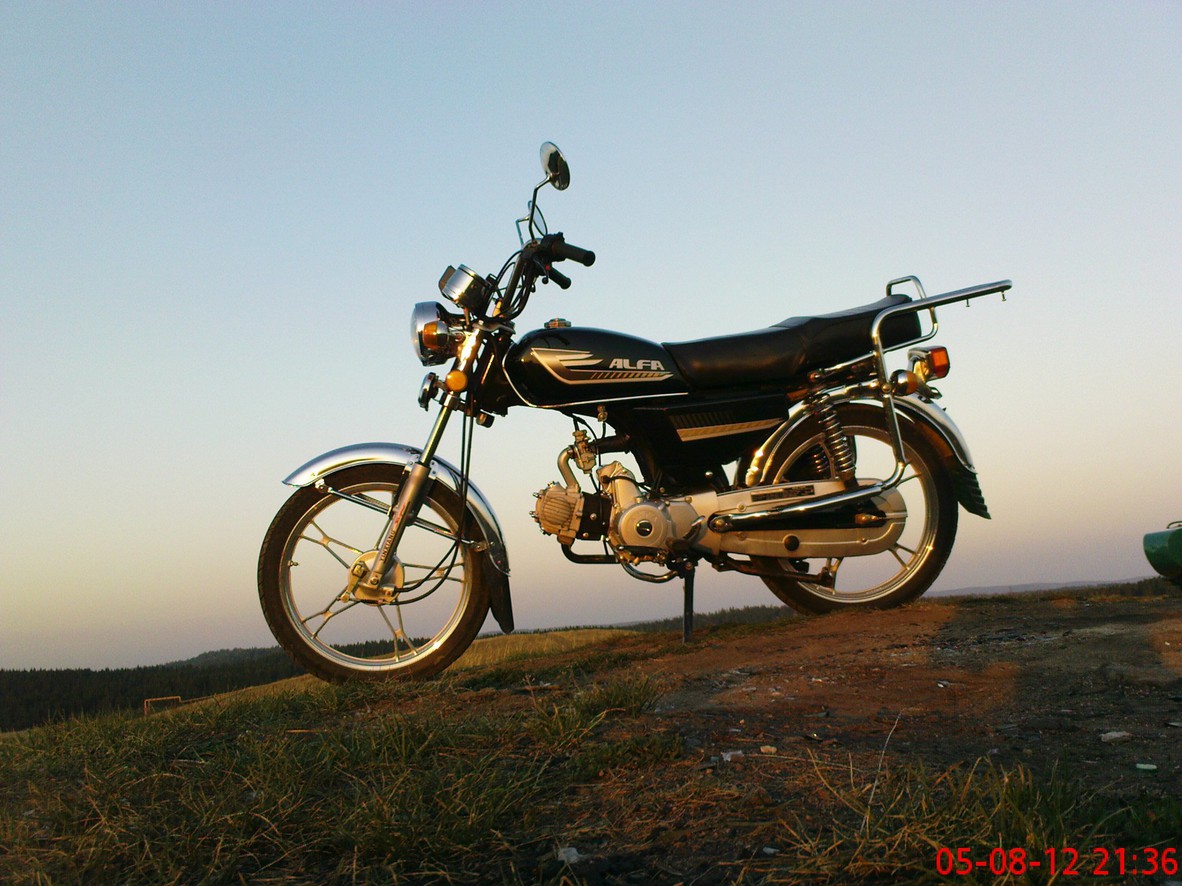 Хоу, парни, кто катал на Альфе?