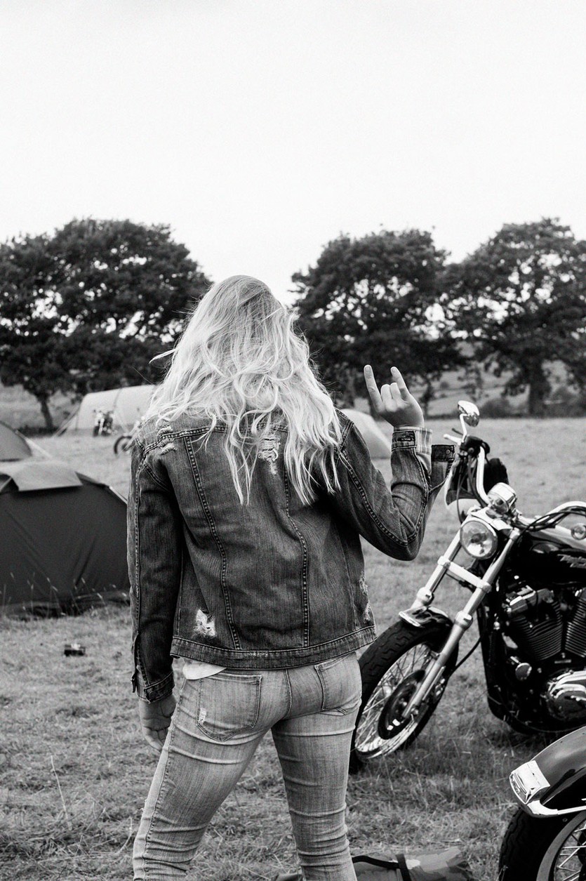 A sisterhood of the saddle