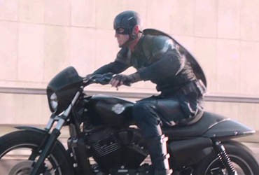Top 10 superheroes on motorbikes