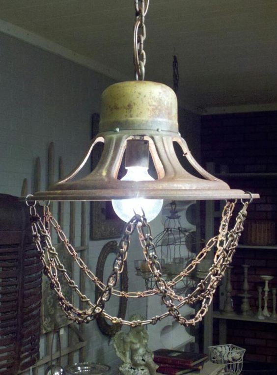 Если вы ещё не решили проблему с освещением гаража