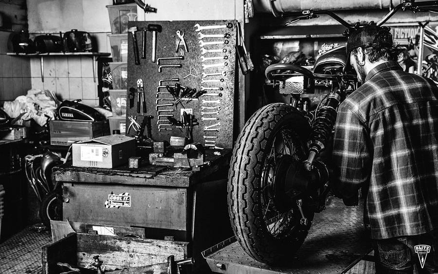 Ты помешан на мото, если: