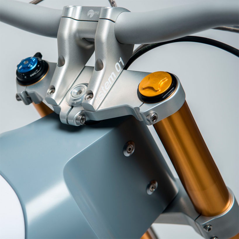 limited edition cake KALK motorcycle