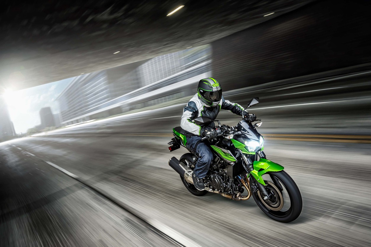 Призрак «ниндзи»: дебютировал нейкед Kawasaki Z400