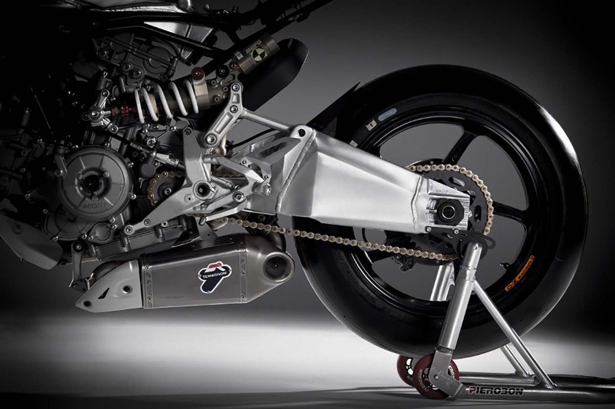 Супербайк Pierobon X85R: для тех, кто не боится трудностей