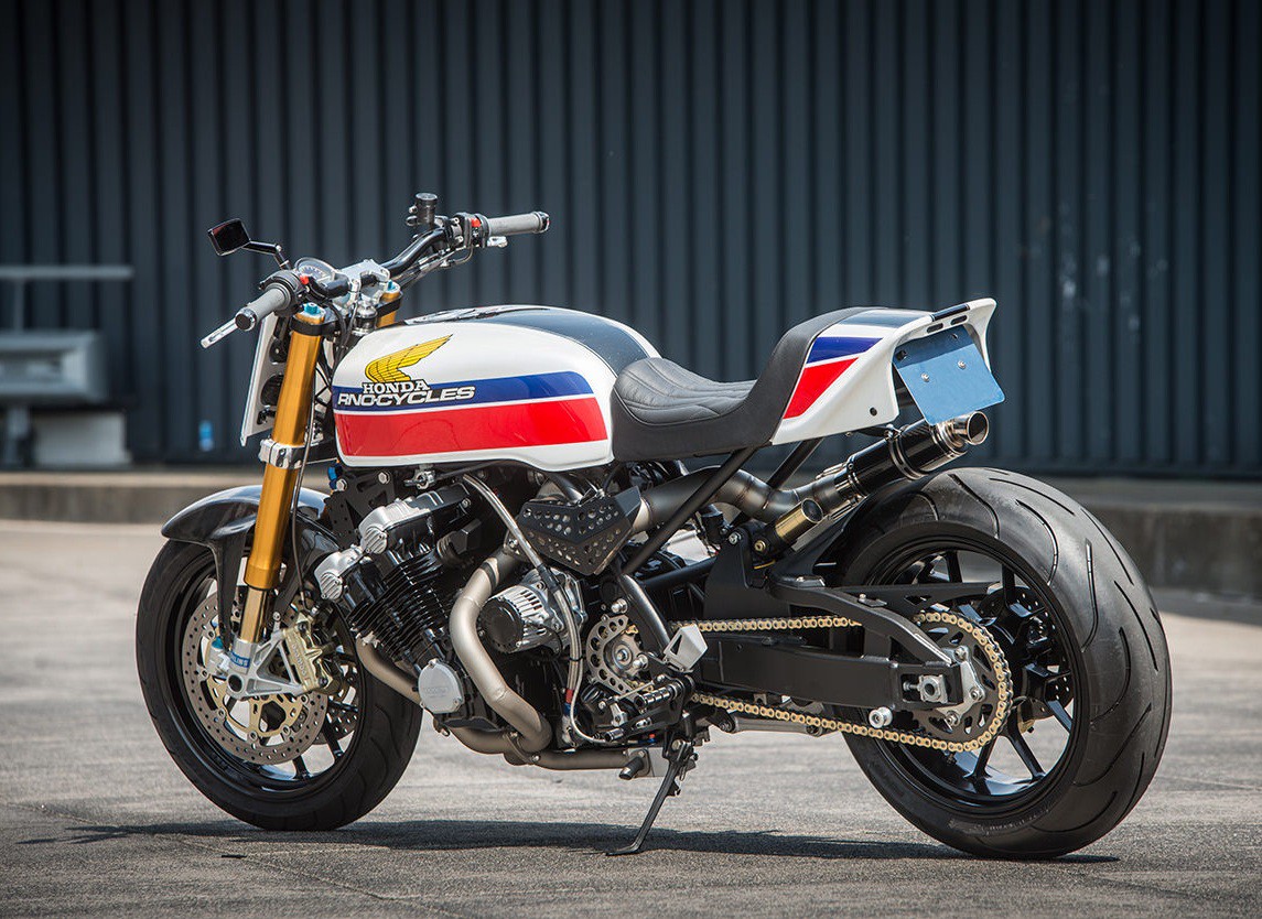 Турбомонстр: Honda CBX превратилась в свирепый дрэгстер