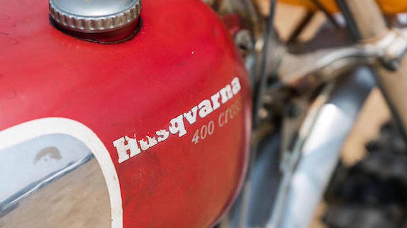 Древний мотоцикл Husqvarna продали за астрономическую сумму