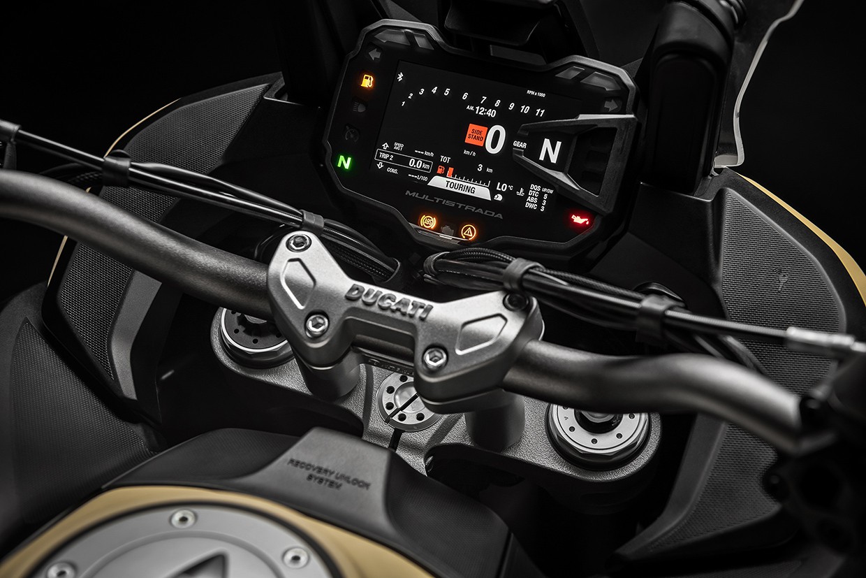 Божество бездорожья: Ducati представила Multistrada 1260 Enduro