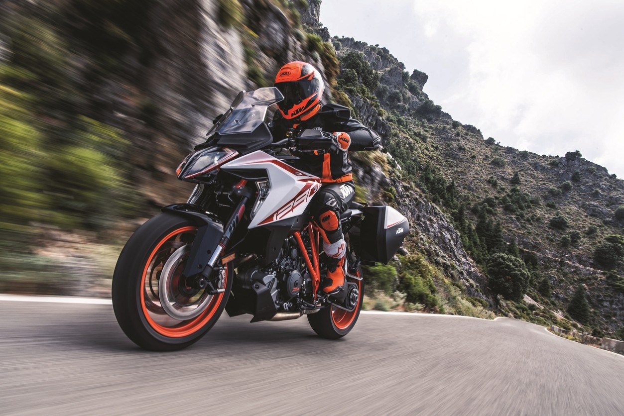 Смышленый тип: KTM 1290 Super Duke GT на пути к совершенству