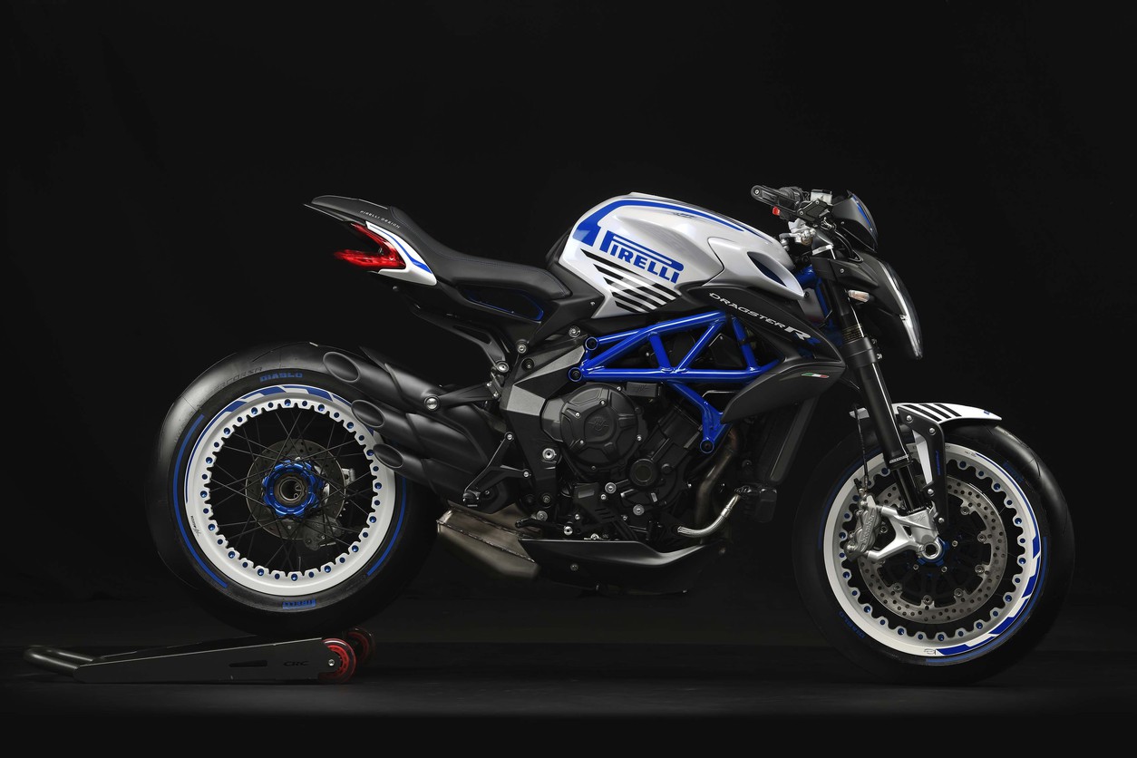 Это божественно: MV Agusta и Pirelli представили произведение мотоискусства